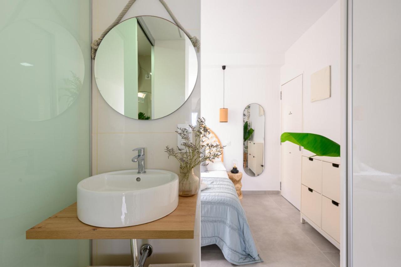Stylish Sea View Accommodation Las Canteras لاس بالماس دي غران كاناريا المظهر الخارجي الصورة
